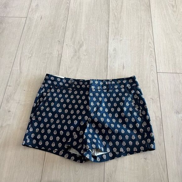 Gap Khakis City 3 Inch Shorts Womens Size 6 Navy Paisley Print Mid Rise Twill - Picture 1 of 8